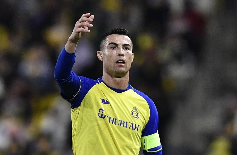 Ronaldo suffers hamstring injury