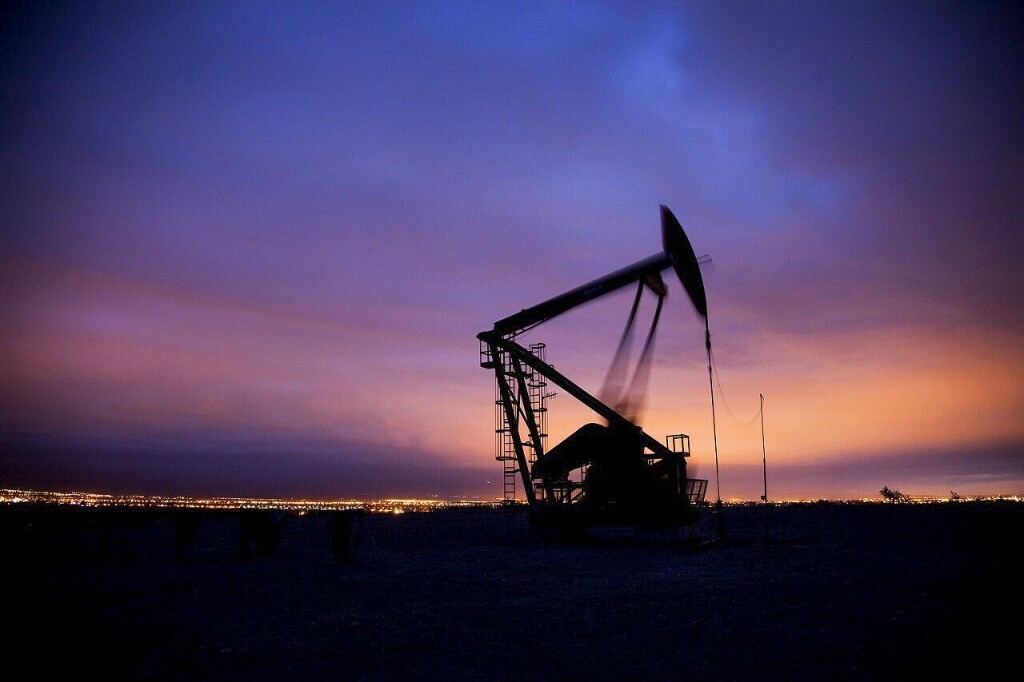 ОПЕК+ Увеличивает Сокращение Добычи Нефти