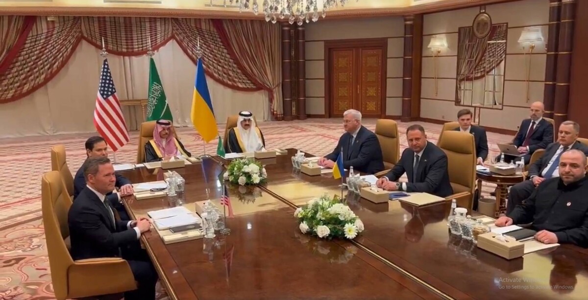 US and Ukrainian Officials Meet in Jeddah | Ours Abroad News