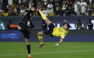 Ronaldo Scores Record Goal to Put Al-Nassr Top of the League