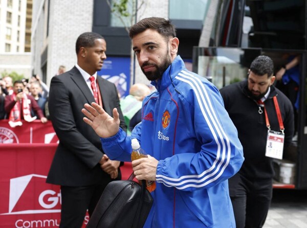 Al-Hilal Saudi presents an offer for Captain Manchester United