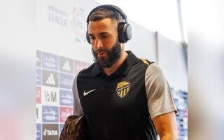 Предотвращение вмешательства Роналду и Бенземы в спортивные результаты