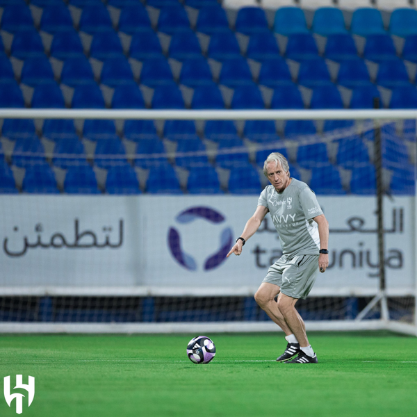 Al-Hilal Seeks to Exploit Al-Nassr's Disturbance