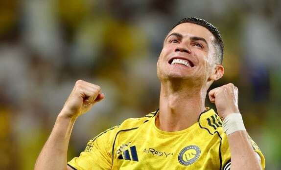 Ronaldo Approaches 1000 Career Goals