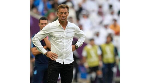 沙特国家队教练因负于埃及被加速解雇