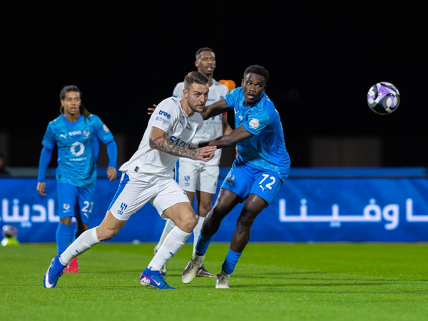 Al-Shabab criticizes refereeing after loss to Al-Nassr