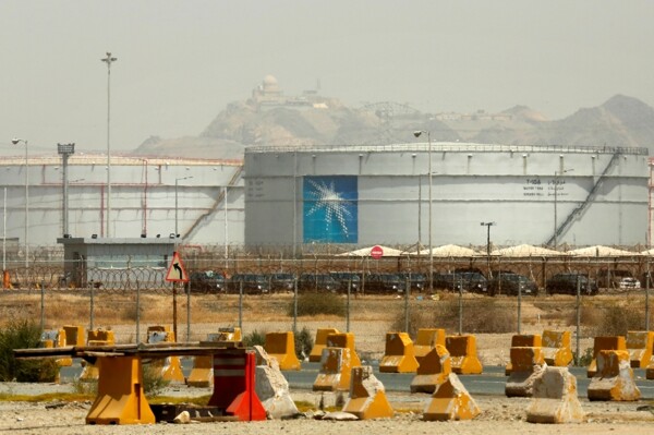 Saudi Arabia Sets Oil Price for Asia