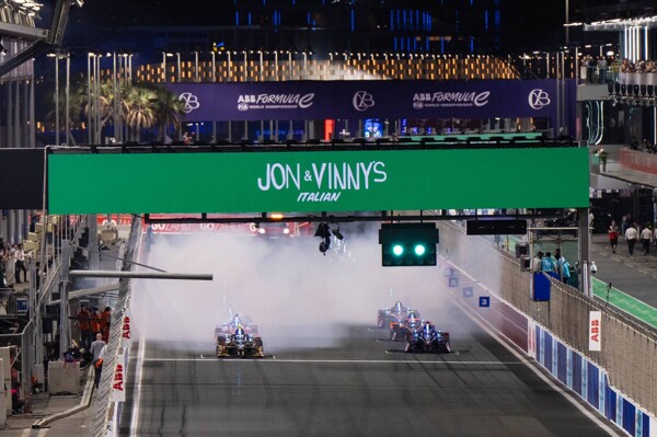 British Drivers Dominate Jeddah E-Prix